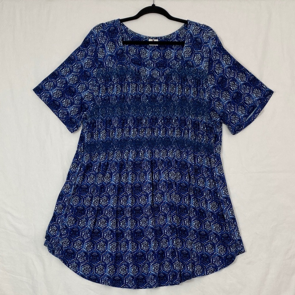dC Jeans Shirred Long Top Blue Geometric Print Womens Size 2X